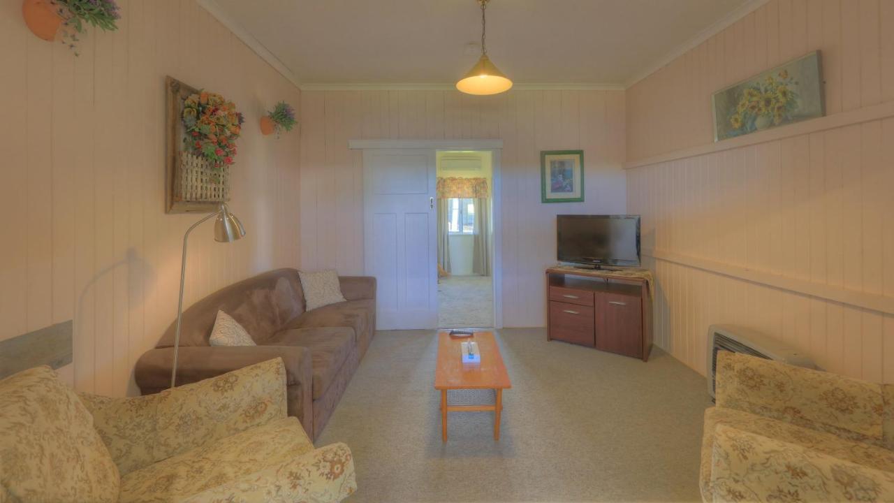 The Vines Motel & Cottages Stanthorpe Esterno foto