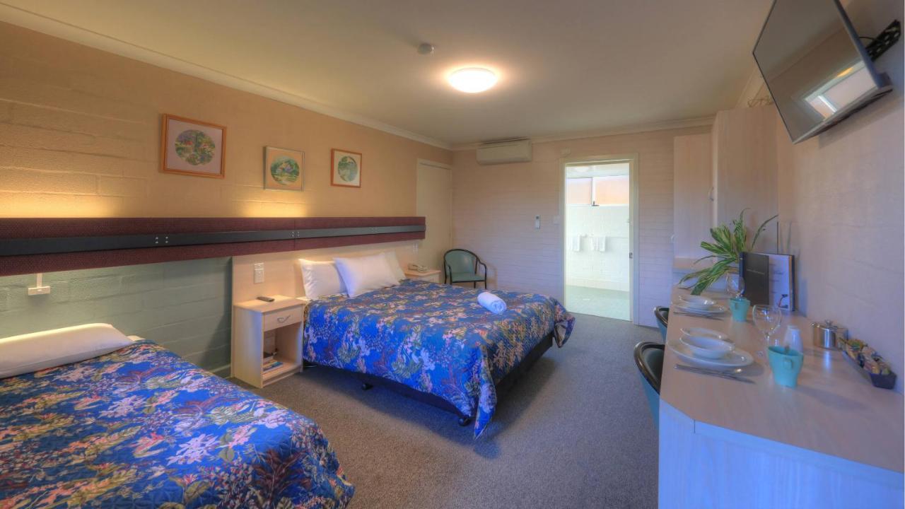 The Vines Motel & Cottages Stanthorpe Esterno foto