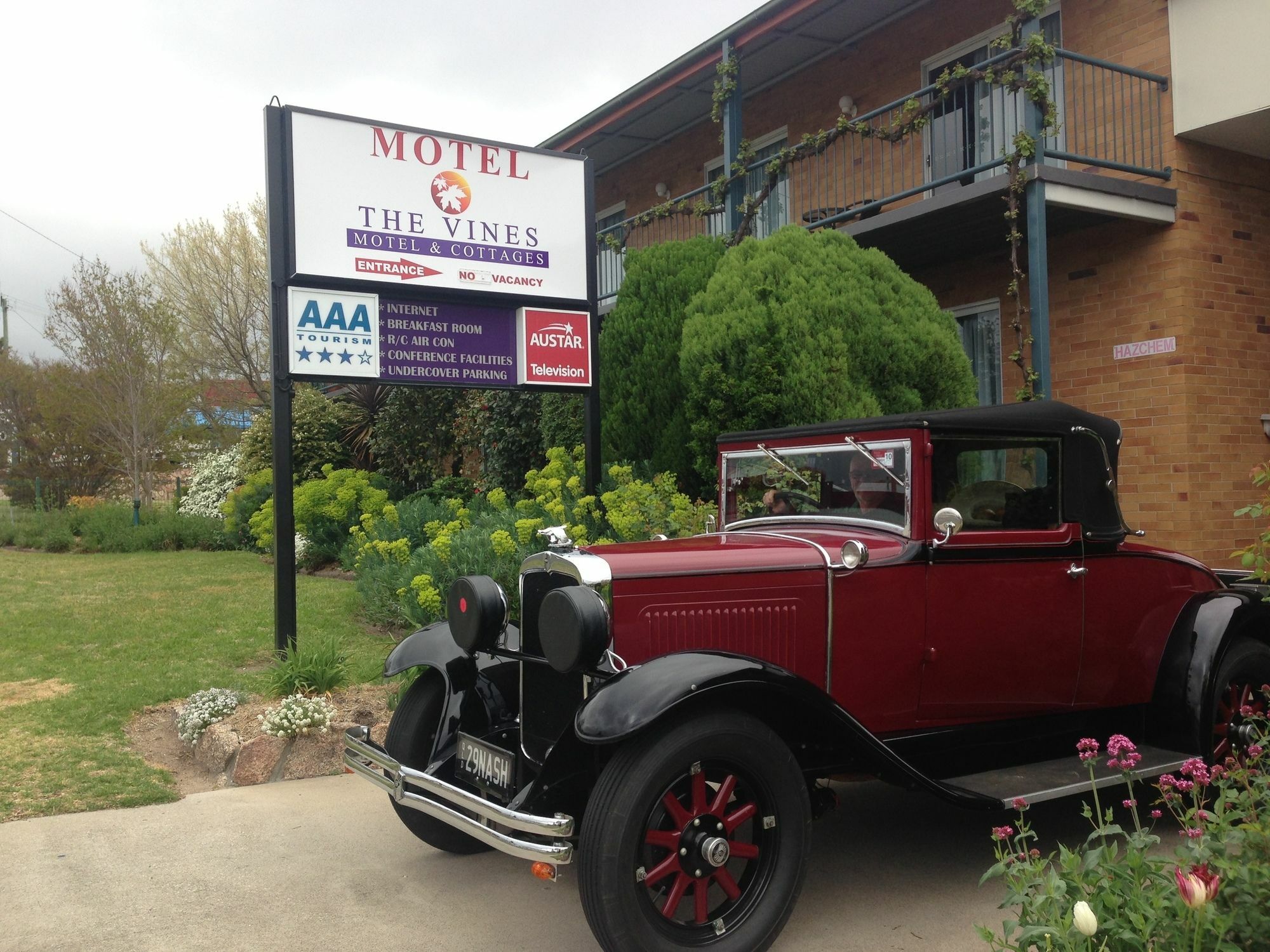 The Vines Motel & Cottages Stanthorpe Esterno foto